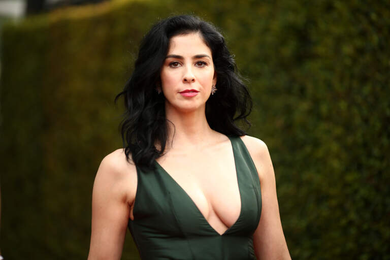 who is dating sarah silverman