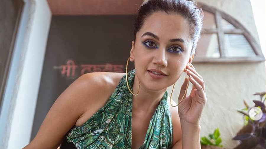 Taapsee Pannu in trouble, complaint filed for wearing 'Lakshmi' neckpiece with revealing dress