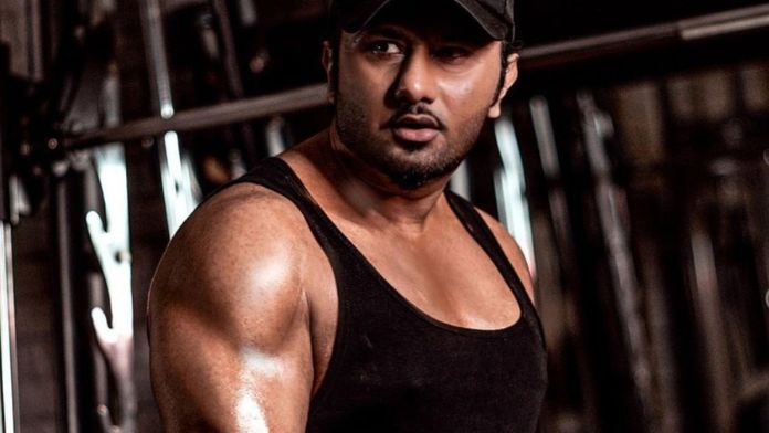 Weighing 120kg Due To Medicines, Here’s Honey Singh’s Diet & Workout That Helped Him Get Ripped