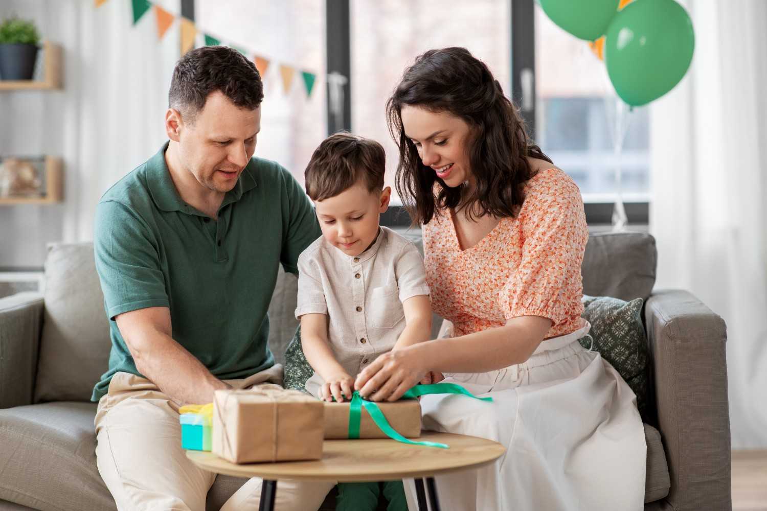 Consumable and Subscription Gifts Delight Without Clutter