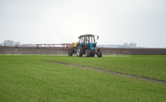What to Look for in an Agrochemical Distributor